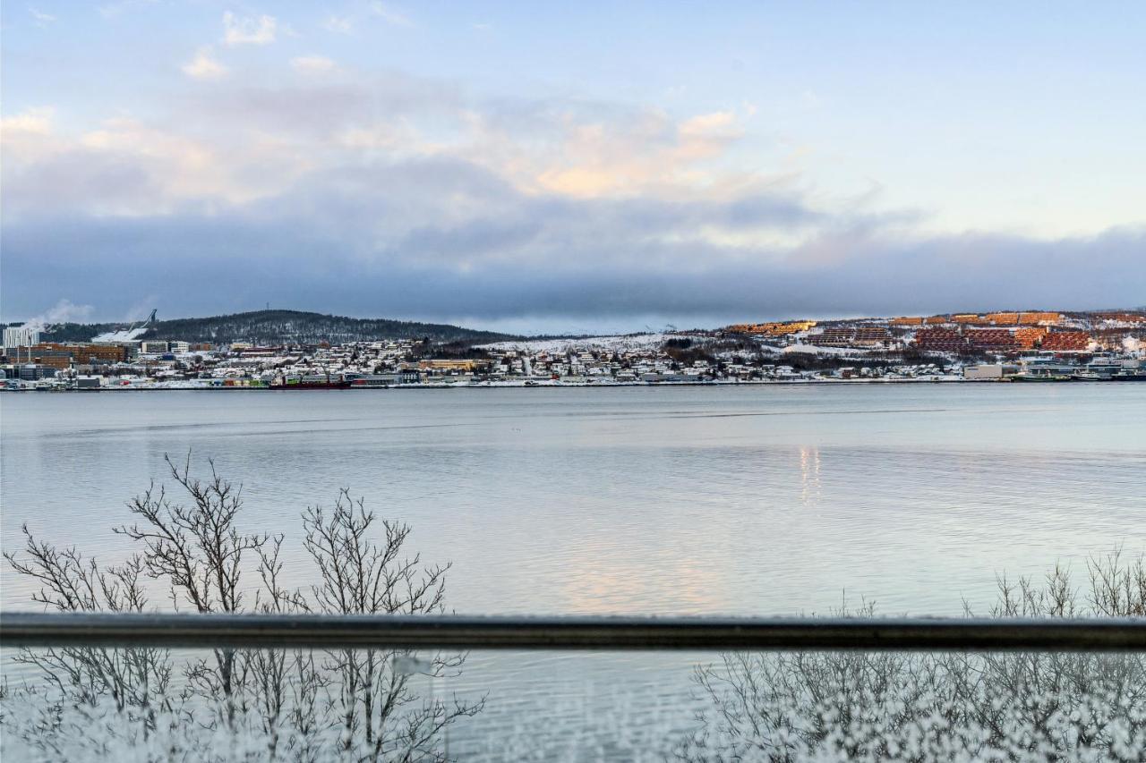 Apartamento Oceanfront Penthouse Duplex Wamazing View! Tromsø Exterior foto